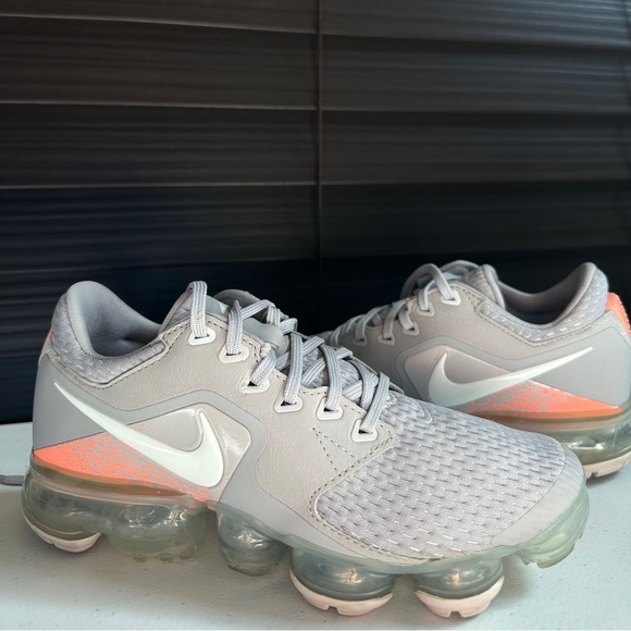 Nike Air Vapormax Running Shoes 917962-008
Atmos 4Y women's 5.5 - Picture 4 of 13